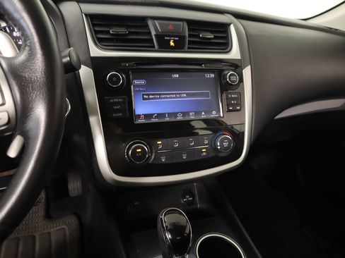 Used 2018 Nissan Altima 2.5 SR w/ SR Special Edition image 5