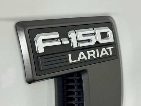 Used 2021 Ford F150 Lariat w/ Equipment Group 502A High AWD/4WD image 10