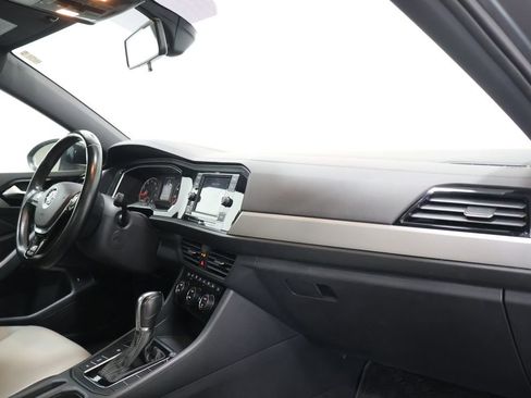 Used 2019 Volkswagen Jetta R-Line image 23