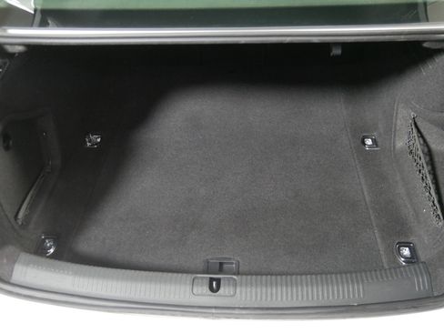 Used 2021 Audi A4 2.0T Premium Plus w/ Premium Plus Package image 18