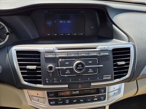 Used 2013 Honda Accord LX image 12
