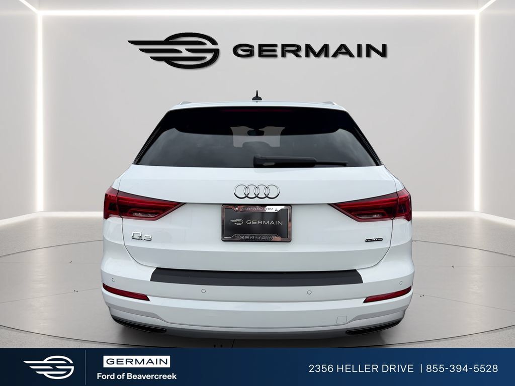 Used 2023 Audi Q3 2.0T Premium AWD/4WD image 7
