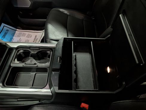 Used 2023 Ford F350 Lariat w/ Tow Technology Package image 17