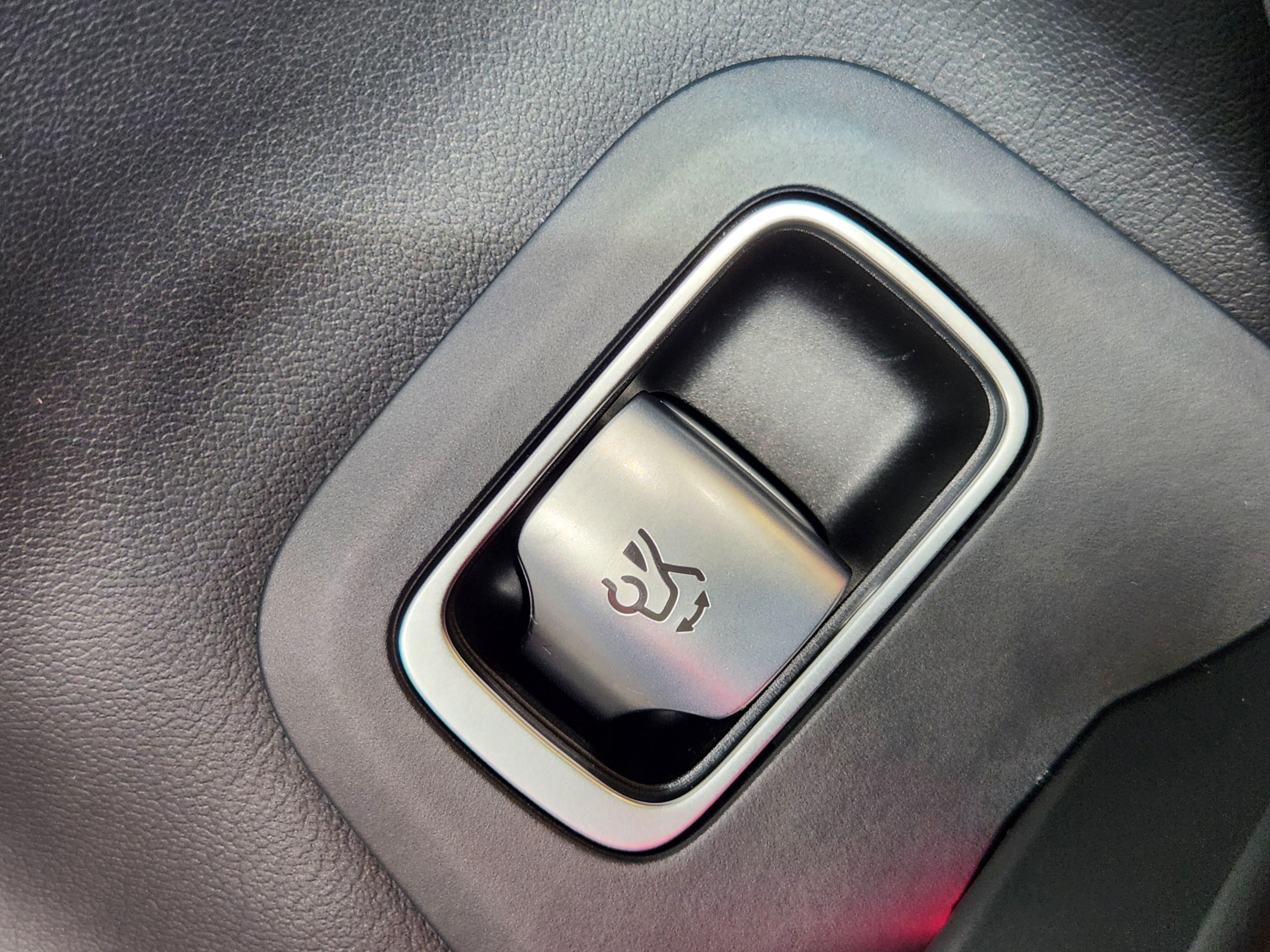 Certified 2023 Mercedes-Benz S 500 4MATIC image 18