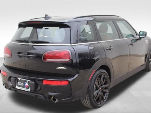 Used 2022 MINI Cooper Clubman John Cooper Works image 8