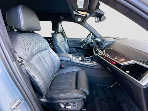 Certified 2024 BMW X7 M60i w/ Executive Package AWD/4WD image 31