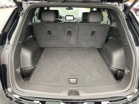 Certified 2025 Chevrolet Blazer RS image 21