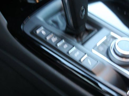 Used 2020 Maserati Levante S GranSport image 40