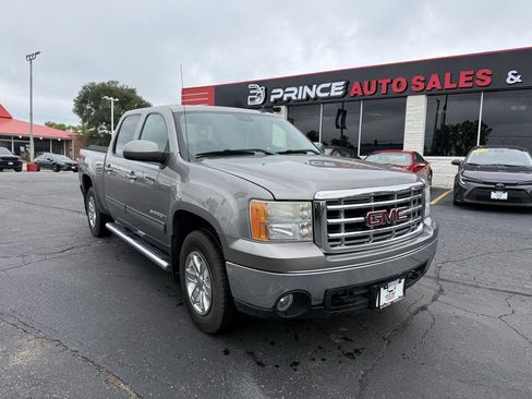 Used 2008 GMC Sierra 1500 SLT w/ SLT Preferred Package AWD/4WD image 1
