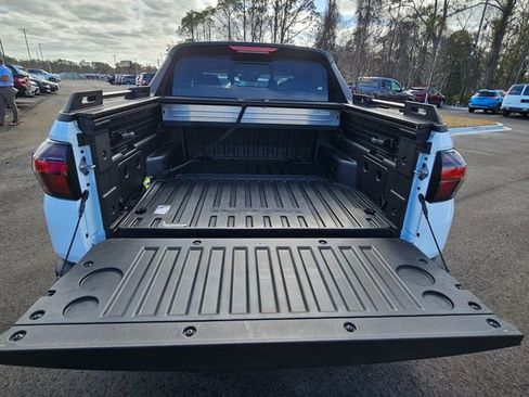 Used 2024 Hyundai Santa Cruz XRT image 11