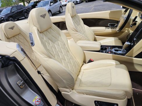 Used 2013 Bentley Continental GT AWD/4WD image 25