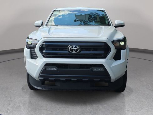 New 2026 Toyota Tacoma SR5 AWD/4WD image 2