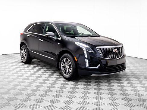 Used 2023 Cadillac XT5 Premium Luxury w/ Technology Package image 8
