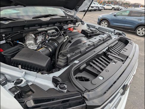 New 2026 GMC Sierra 2500 AT4 w/ AT4 Premium Plus Package image 19