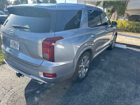Used 2021 Hyundai Palisade Limited FWD image 13
