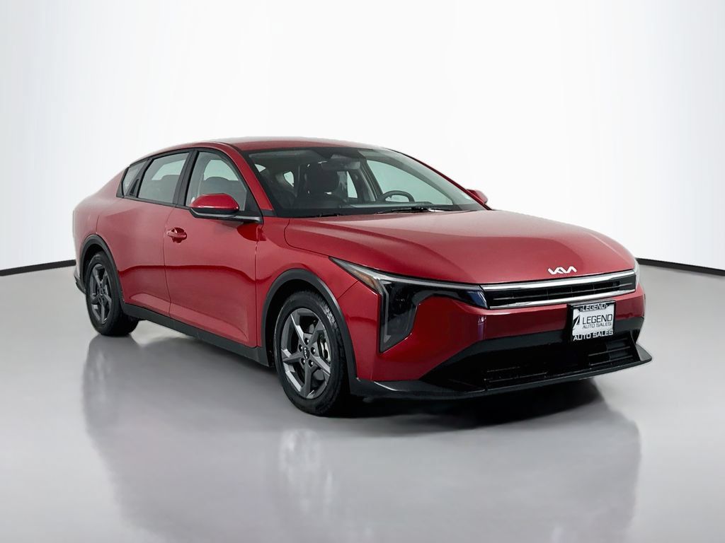 Used 2025 Kia K4 FWD image 4
