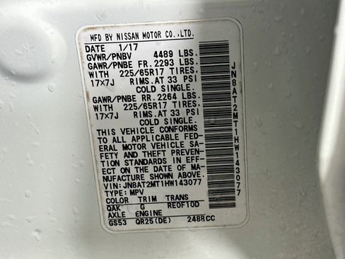 Used 2017 Nissan Rogue SV FWD image 12