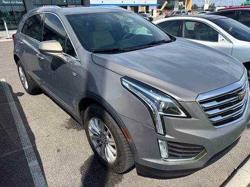 Used 2019 Cadillac XT5 FWD image 3