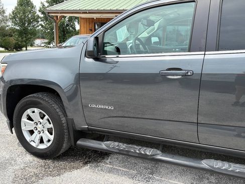 Used 2016 Chevrolet Colorado LT w/ LT Convenience Package AWD/4WD image 12