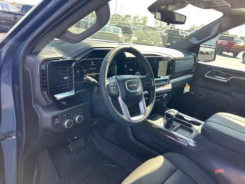 New 2026 GMC Sierra 1500 Elevation w/ Elevation Premium Package AWD/4WD image 21