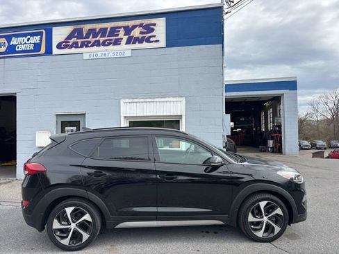 Used 2018 Hyundai Tucson Value w/ Cargo Package AWD/4WD image 7