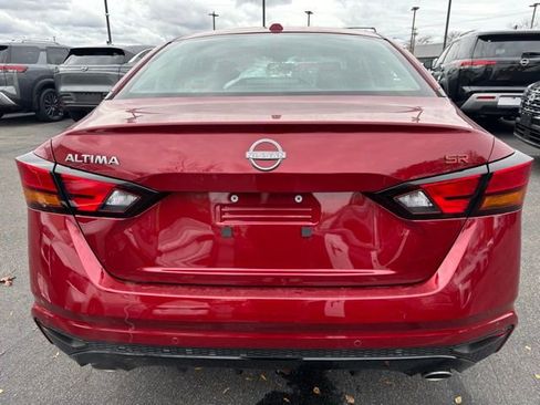 New 2025 Nissan Altima 2.5 SR w/ SR Premium Package image 5