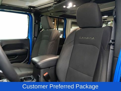 Used 2023 Jeep Wrangler Unlimited Sahara AWD/4WD image 21