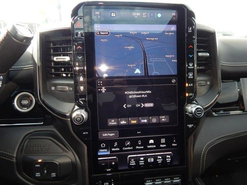 Used 2025 RAM 3500 Limited image 30