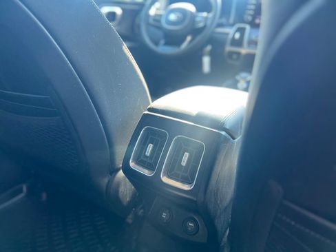 Used 2021 Kia Sorento LX FWD image 30