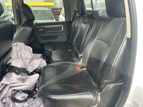 Used 2019 RAM 1500 Big Horn AWD/4WD image 6