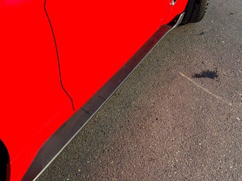 Used 2016 Ford Mustang Shelby GT350 w/ Technology Package image 10