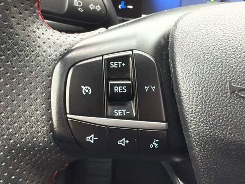 Used 2023 Ford Escape ST-Line FWD image 8