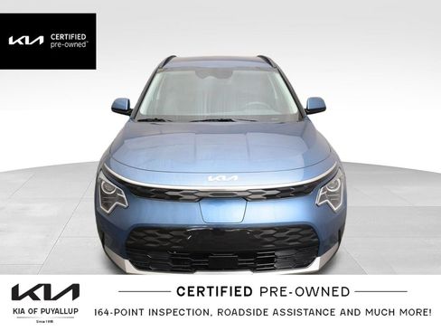 Used 2023 Kia Niro Wind w/ Wind Preserve Package FWD image 3