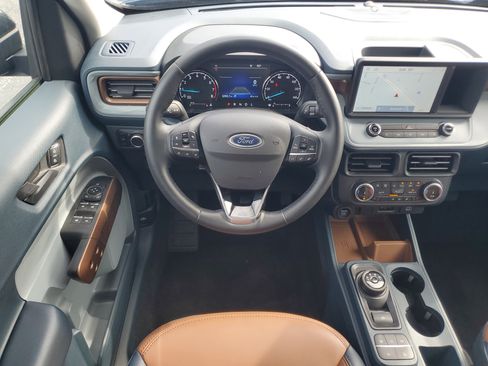 Used 2024 Ford Maverick Lariat w/ FX4 Off-Road Package AWD/4WD image 21