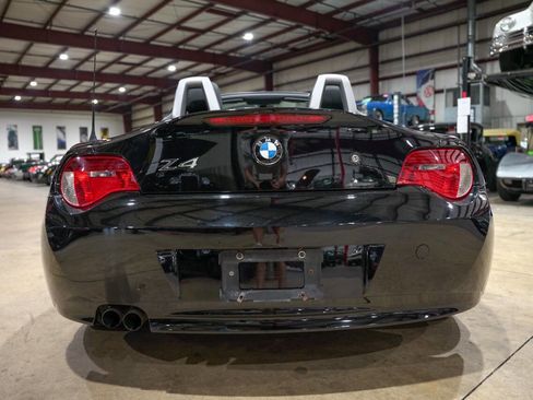 Used 2006 BMW Z4 3.0i image 6