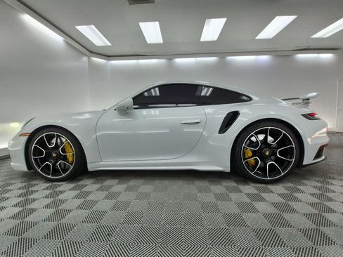 Used 2022 Porsche 911 Turbo S AWD/4WD image 2
