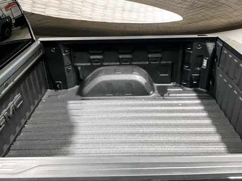 New 2026 GMC Sierra 1500 Elevation image 5