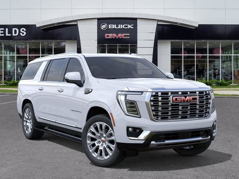 New 2026 GMC Yukon XL Denali w/ Denali Reserve Package AWD/4WD image 7