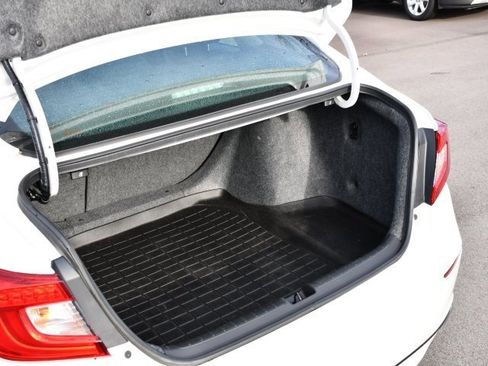 Used 2019 Honda Accord EX-L image 29