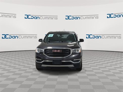 Used 2018 GMC Acadia SLE w/ LPO, Floor Liner Package image 4
