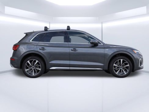 Certified 2023 Audi Q5 2.0T Premium Plus w/ Premium Plus Package AWD/4WD image 8