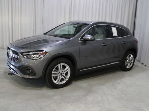 Used 2023 Mercedes-Benz GLA 250 4MATIC image 27