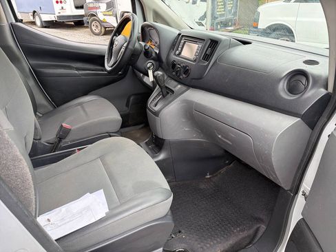 Used 2018 Nissan NV200 SV w/ Navigation Package FWD image 20