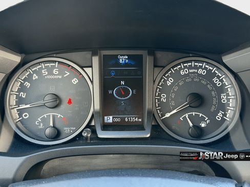 Used 2018 Toyota Tacoma TRD Pro AWD/4WD image 27