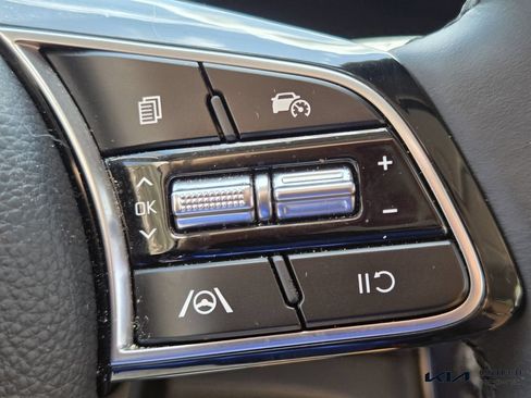 Certified 2024 Kia Seltos EX FWD image 26