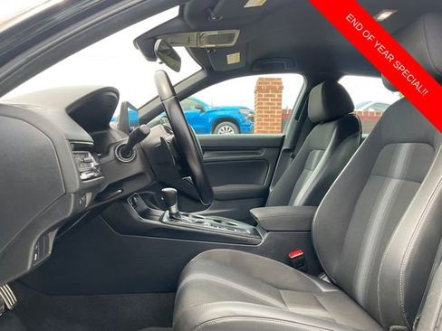 Used 2024 Honda Civic Sport image 10