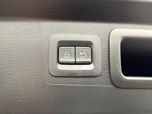 Certified 2025 MAZDA CX-50 AWD 2.5 S w/ Premium Package image 33