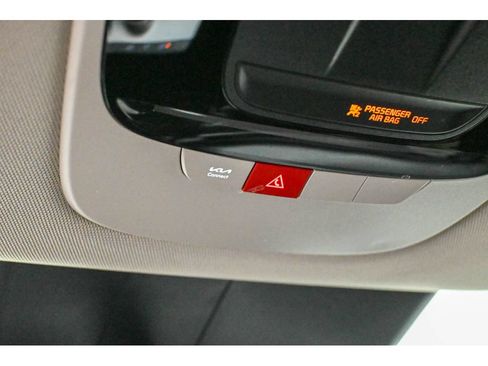 Certified 2025 Kia EV6 Light w/ Light LR Technology Package AWD/4WD image 38
