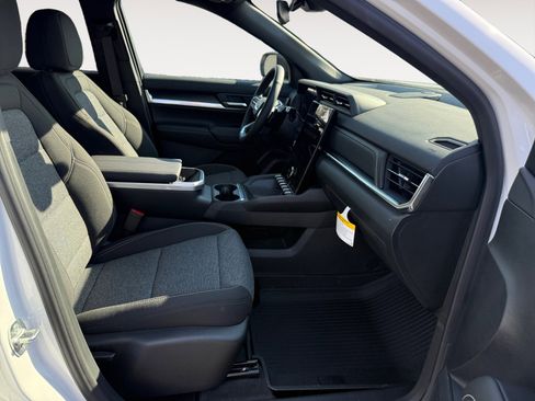 New 2026 GMC Terrain Elevation w/ Black Edition image 19