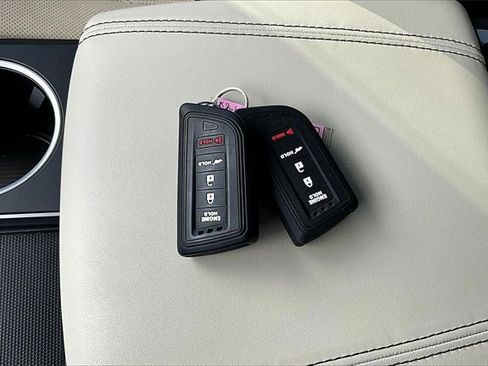 Used 2023 Acura MDX Type S image 35